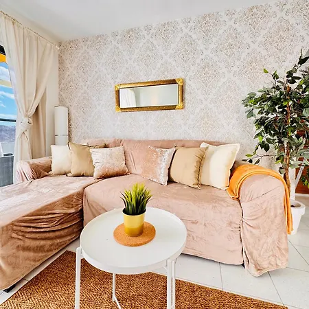 Atlantic Ocean & Views - Playa Del Cura